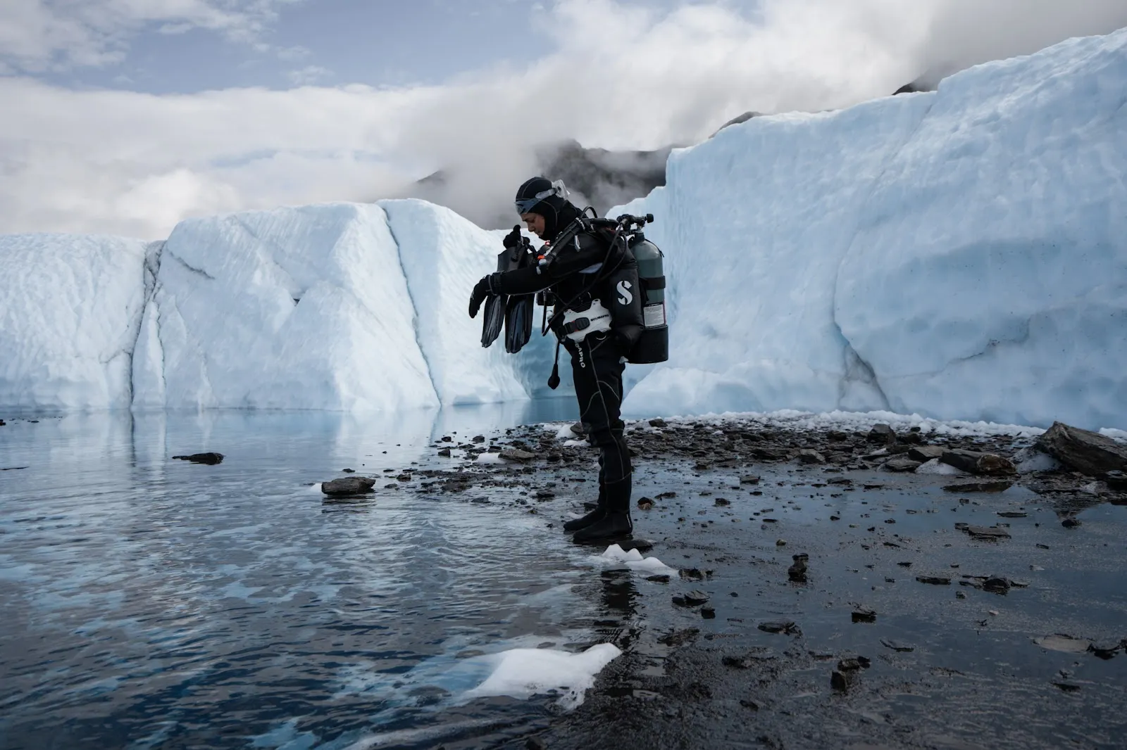 Alaskan Glacier Diving in Freezing Alpine Waters